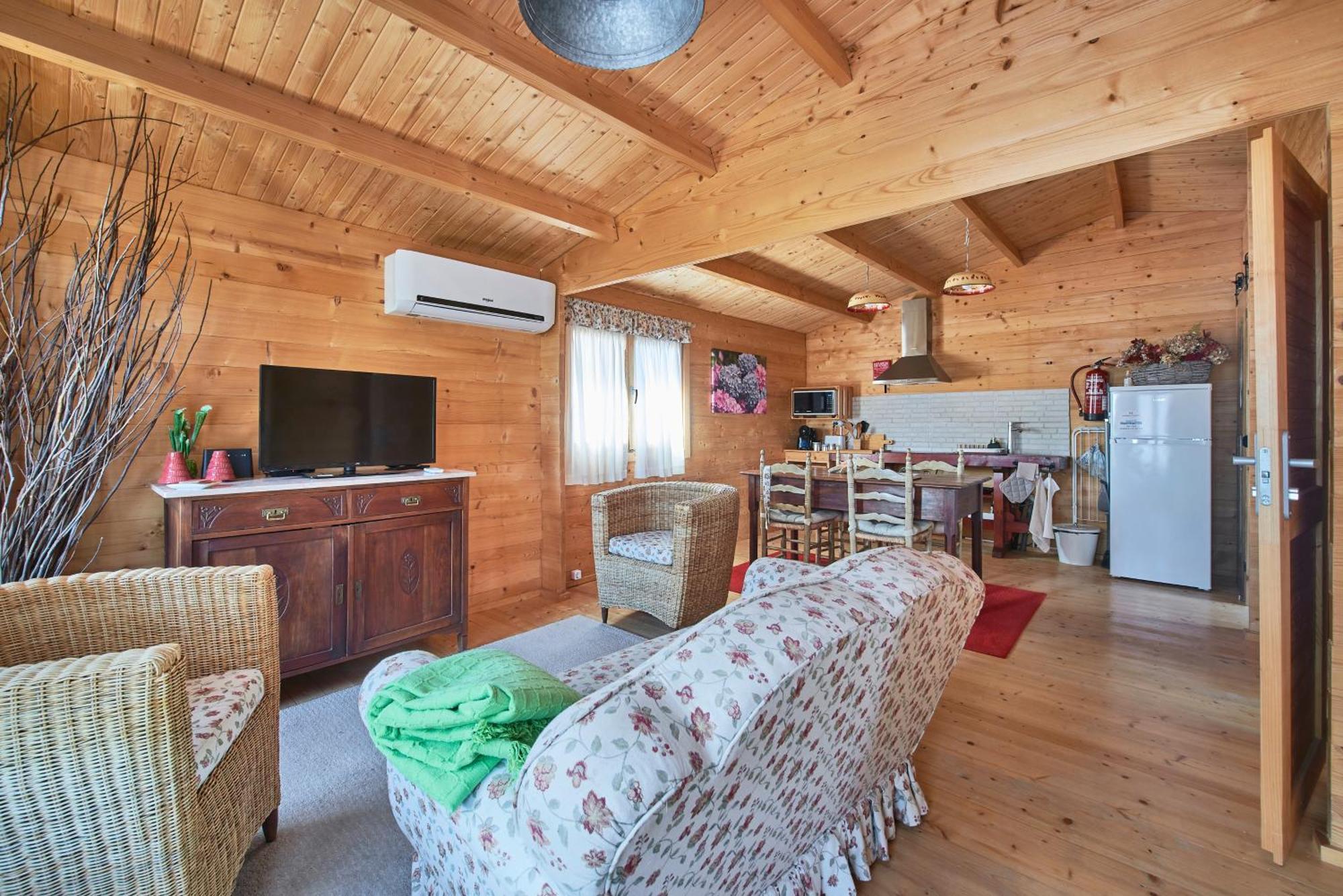 Lakeside Cabin Oasis W/ Ac, By Timecooler Montargil Buitenkant foto